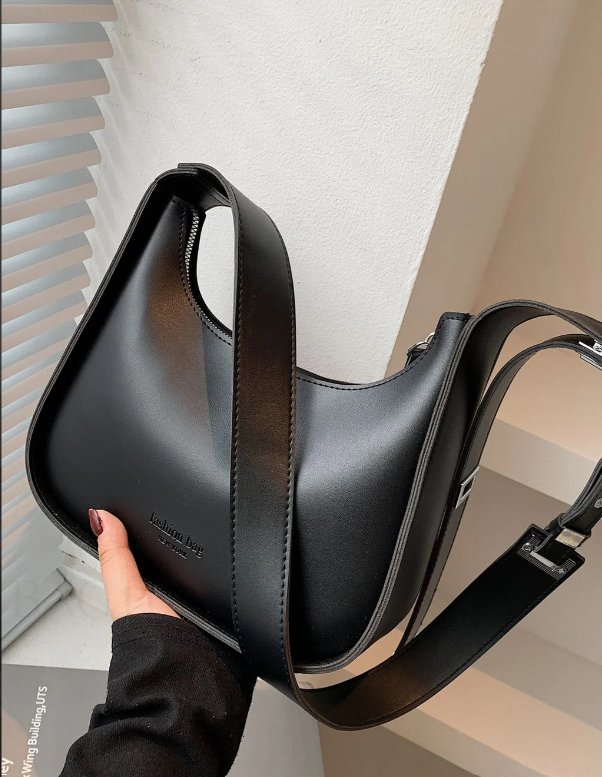 SLEEK HOBO BAG MINIMAL LINE 1