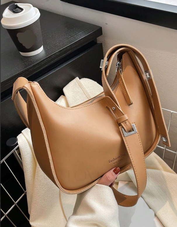 SLEEK HOBO BAG MINIMAL LINE 1