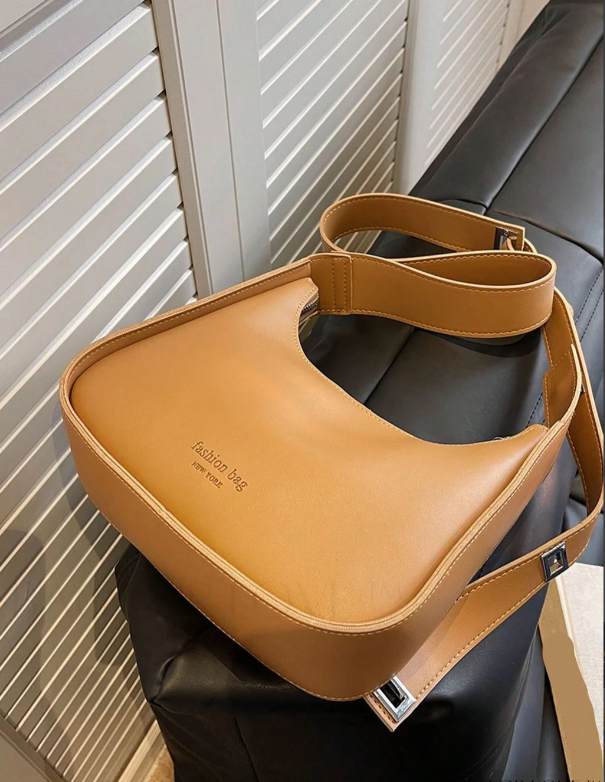 SLEEK HOBO BAG MINIMAL LINE 1